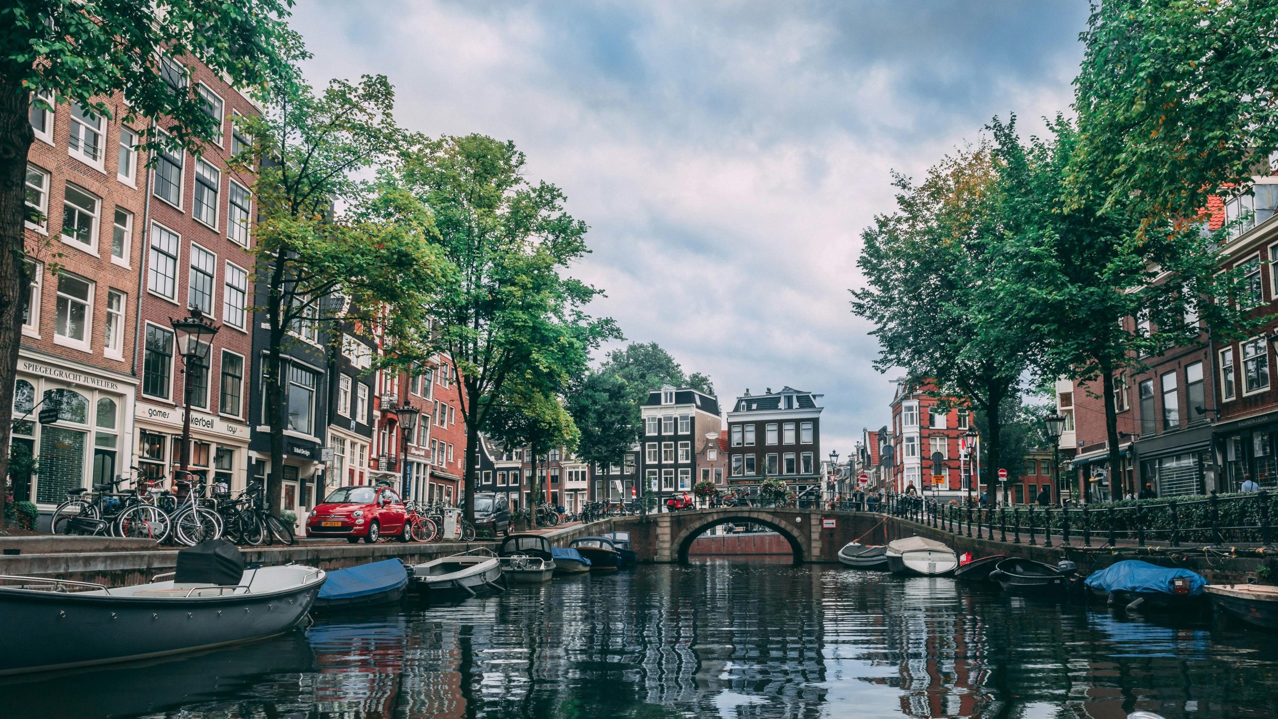 Perfect Amsterdam Europe Itinerary for Travelers